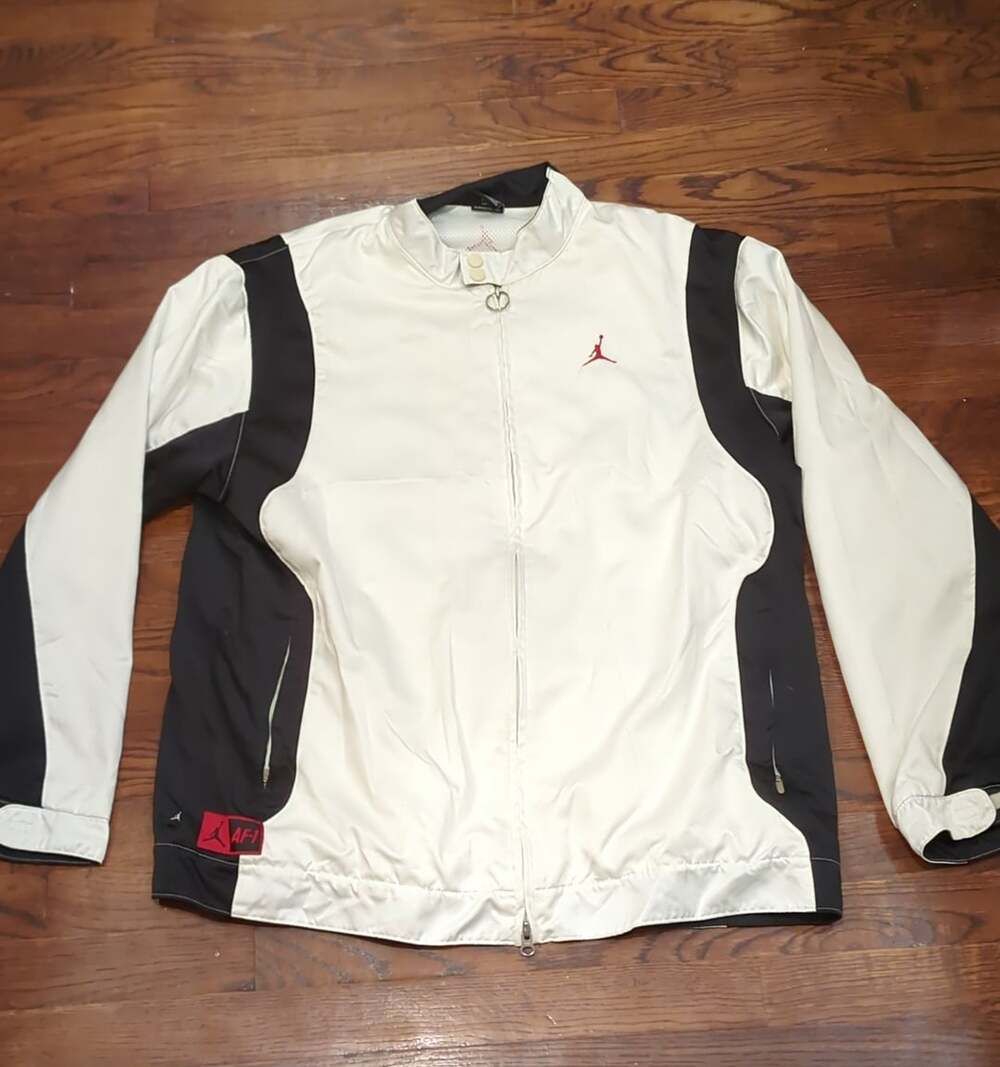 Jordan AF1 Track Jacket Size L White Black Full Zip